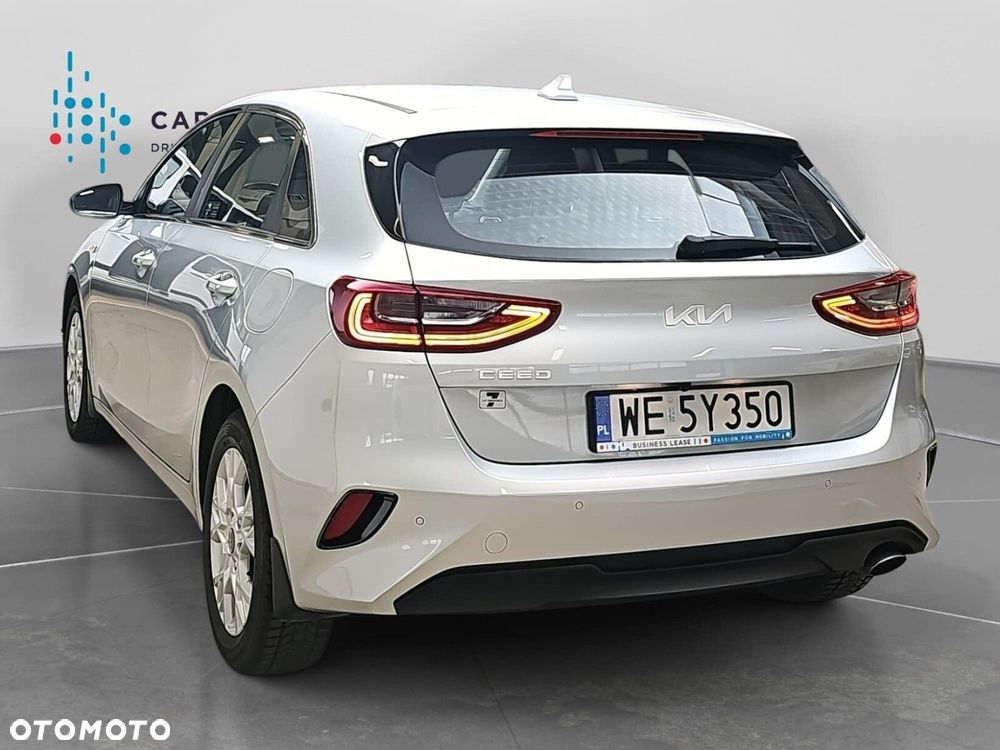 Kia Ceed 1.5 T-GDI M - 32