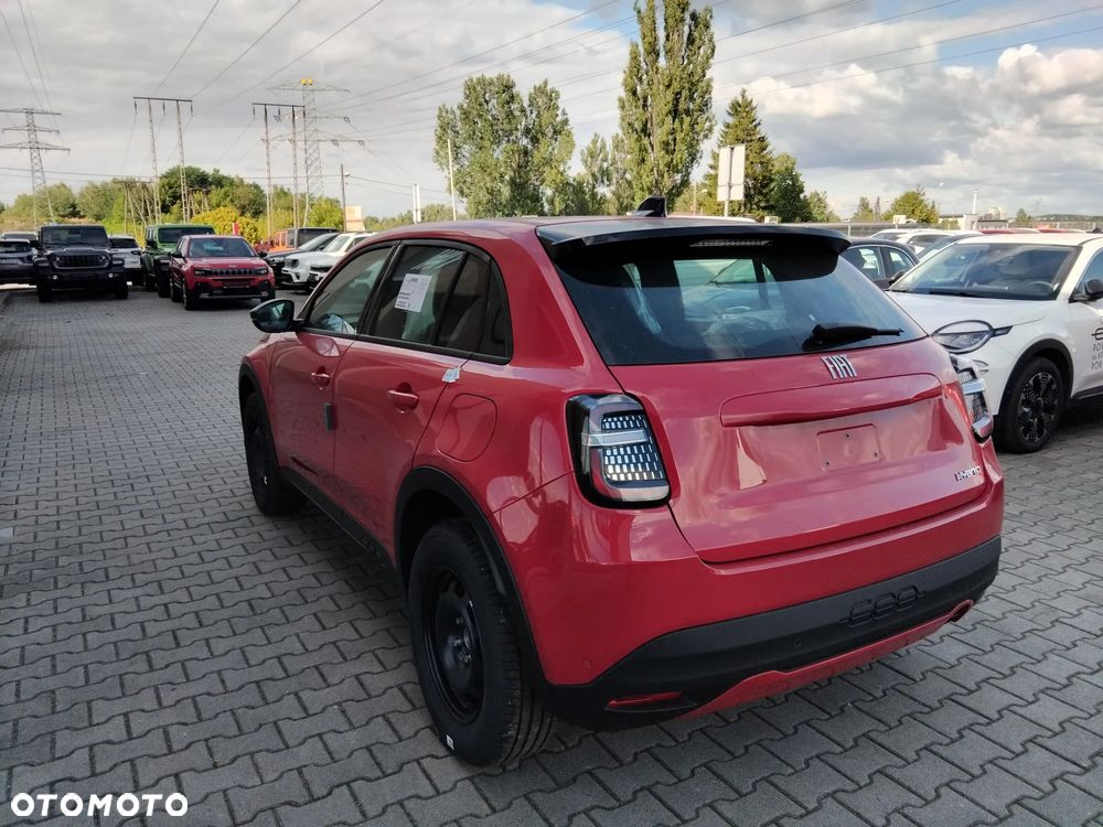 Fiat 600 1.2 Turbo Hybrid eDCT - 5