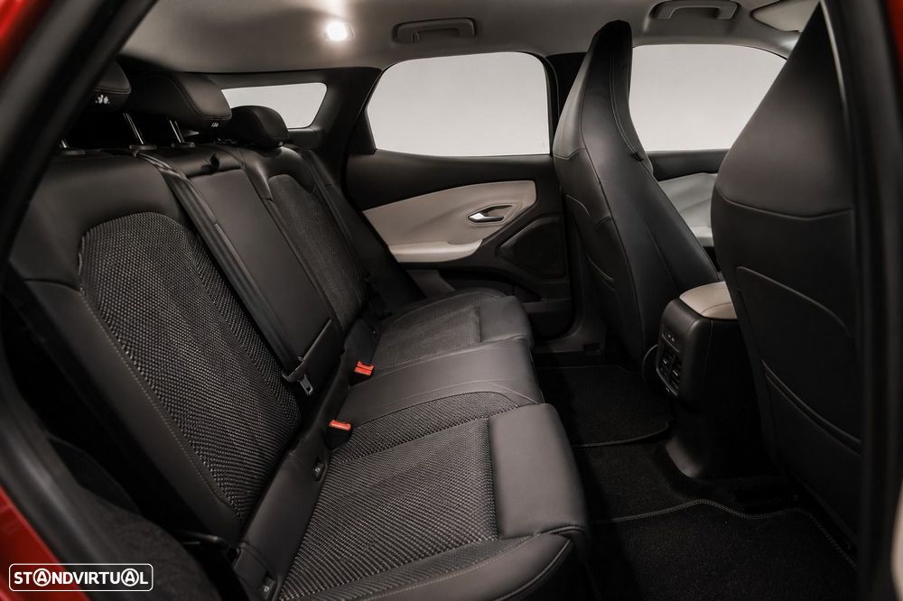 Ford Explorer 79 kWh Premium - 32