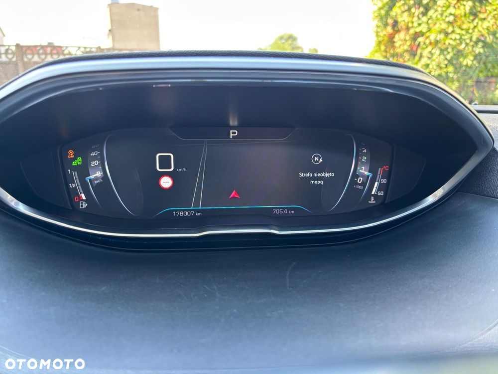 Peugeot 5008 - 35