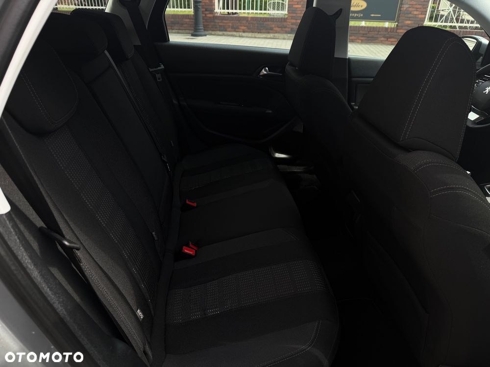 Peugeot 308 1.6 HDi Premium - 21