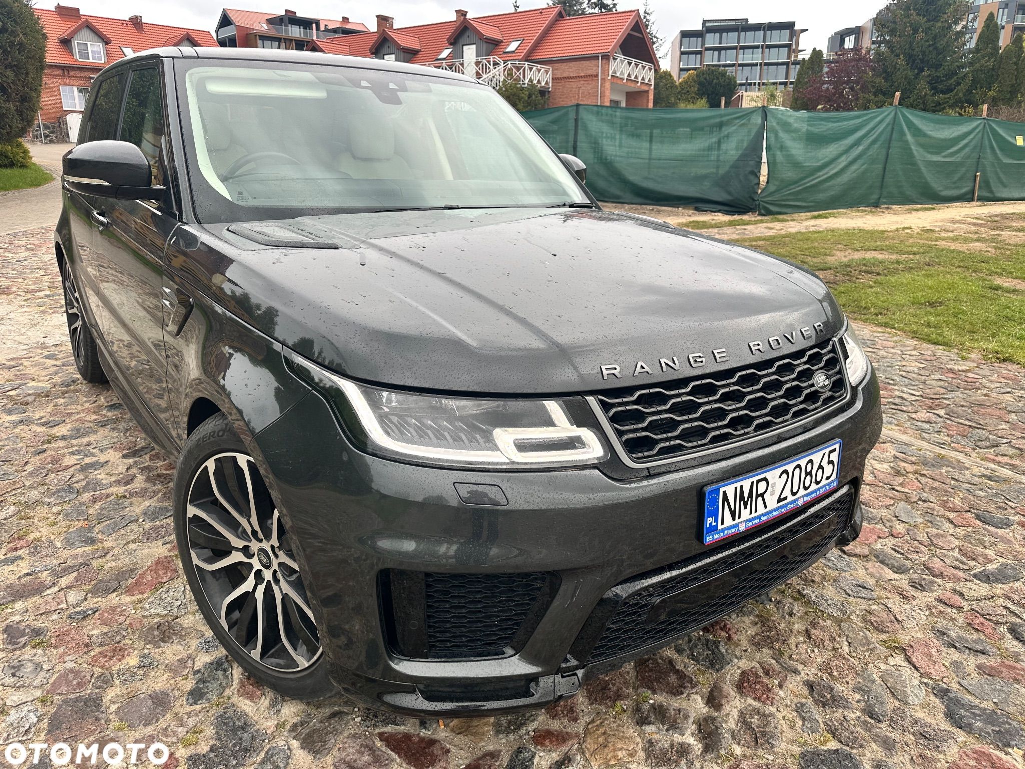 Land Rover Range Rover Sport D300 HSE - 1