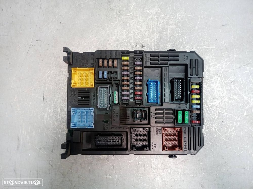 CAIXA DE RELES FUSÍVEIS CITROEN C4 PICASSOSPACETOURER - 1