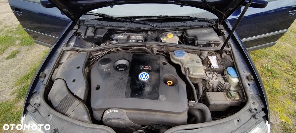 Volkswagen Passat 1.9 TDI - 21