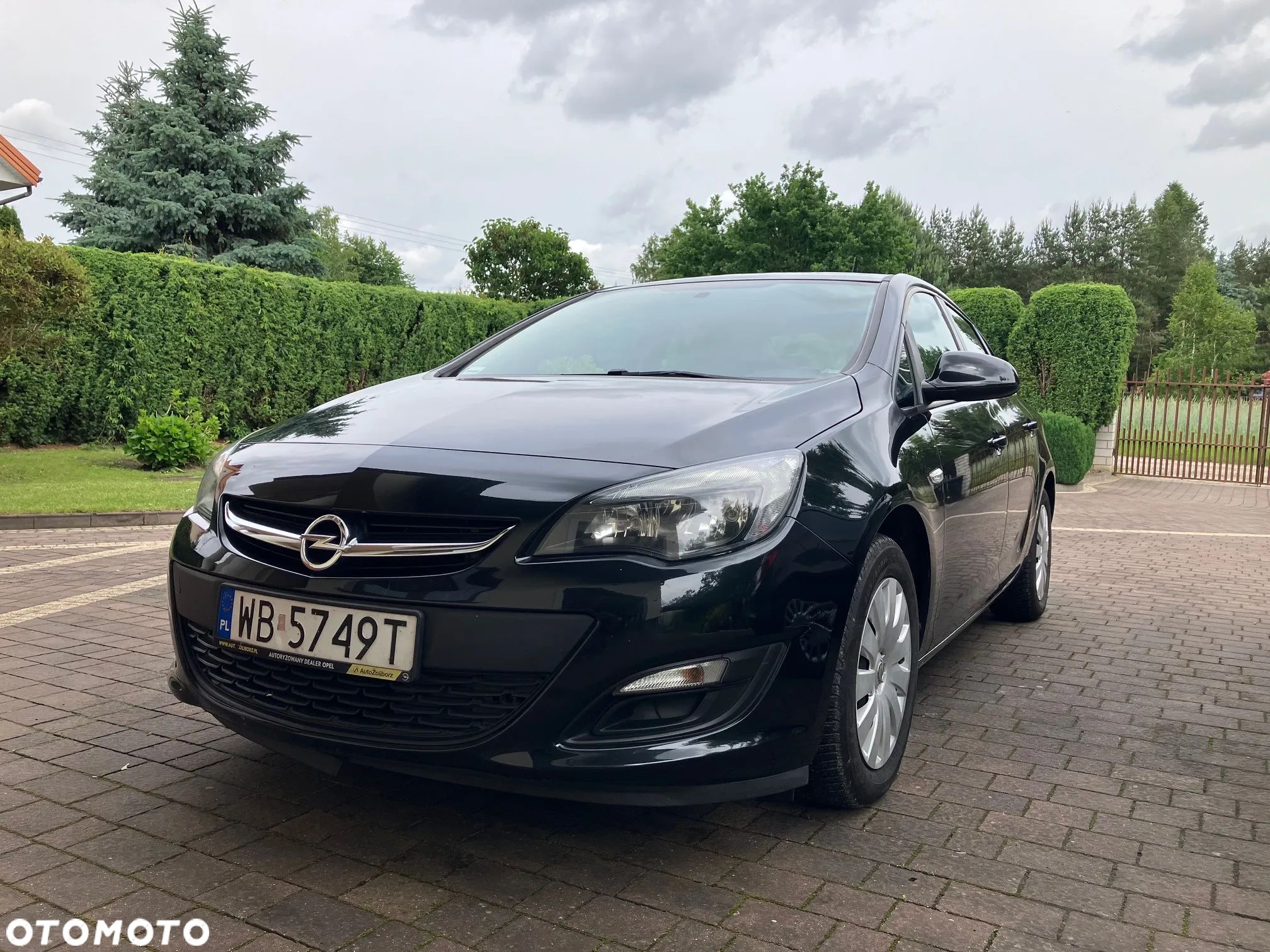 Opel Astra IV 1.4 T EU6 - 1