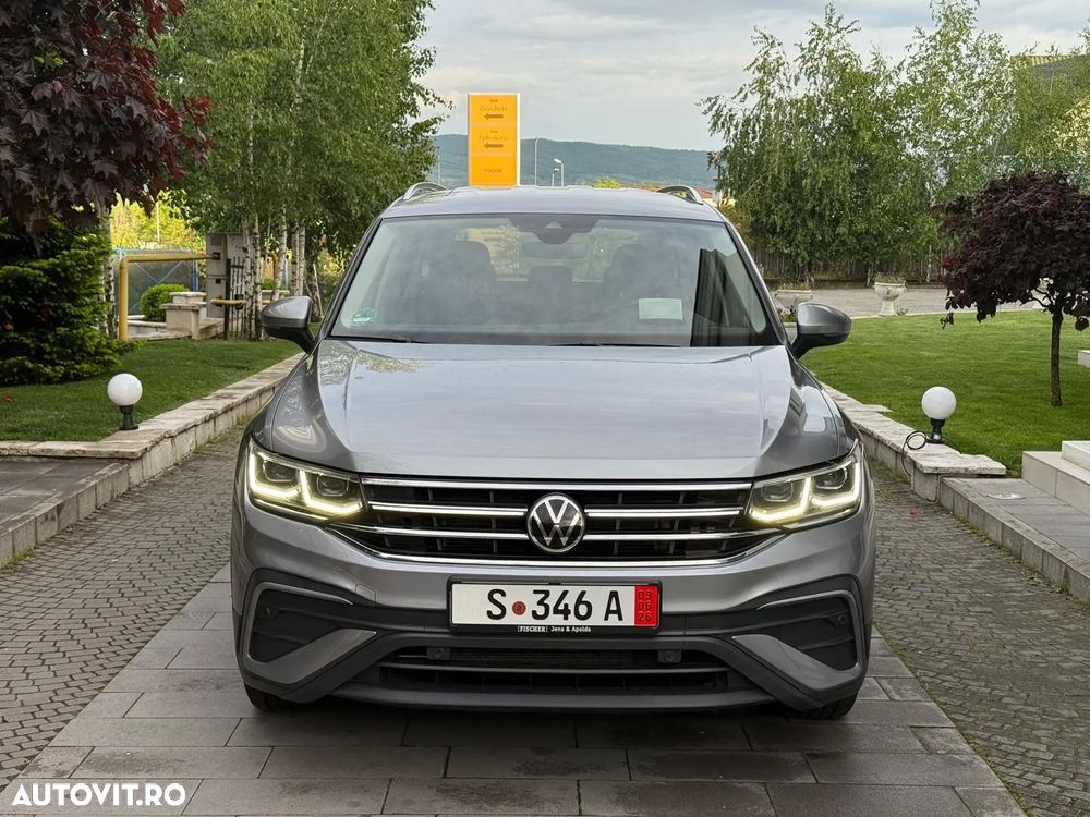 Volkswagen Tiguan - 28