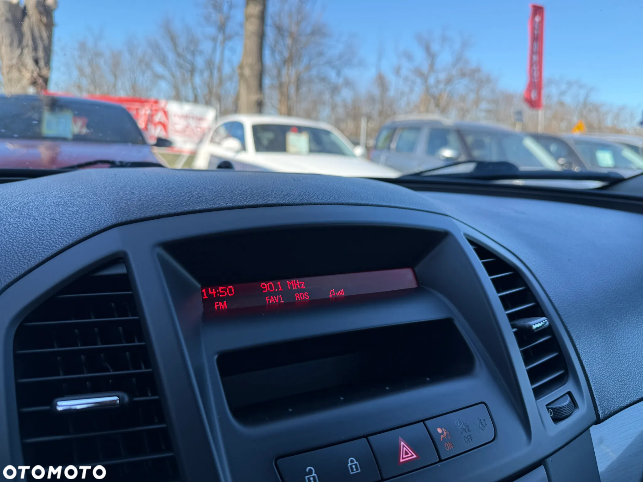 Opel Insignia 1.8 - 30