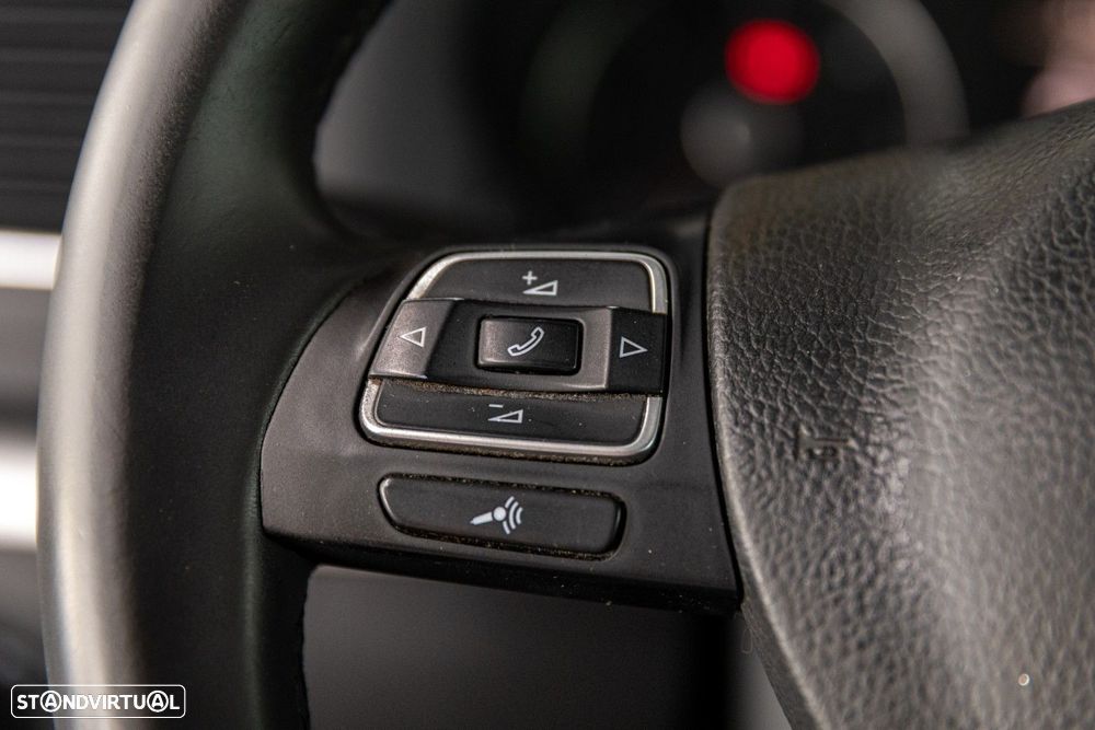 VW Sharan 2.0 TDI Confortline - 22