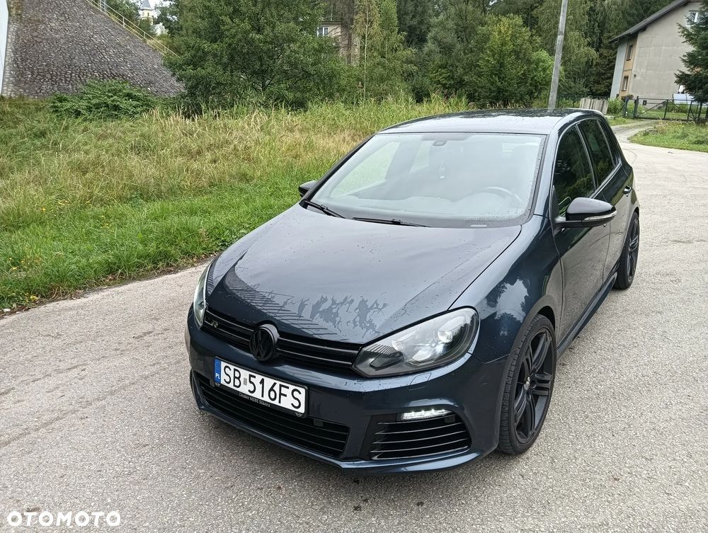 Volkswagen Golf - 6