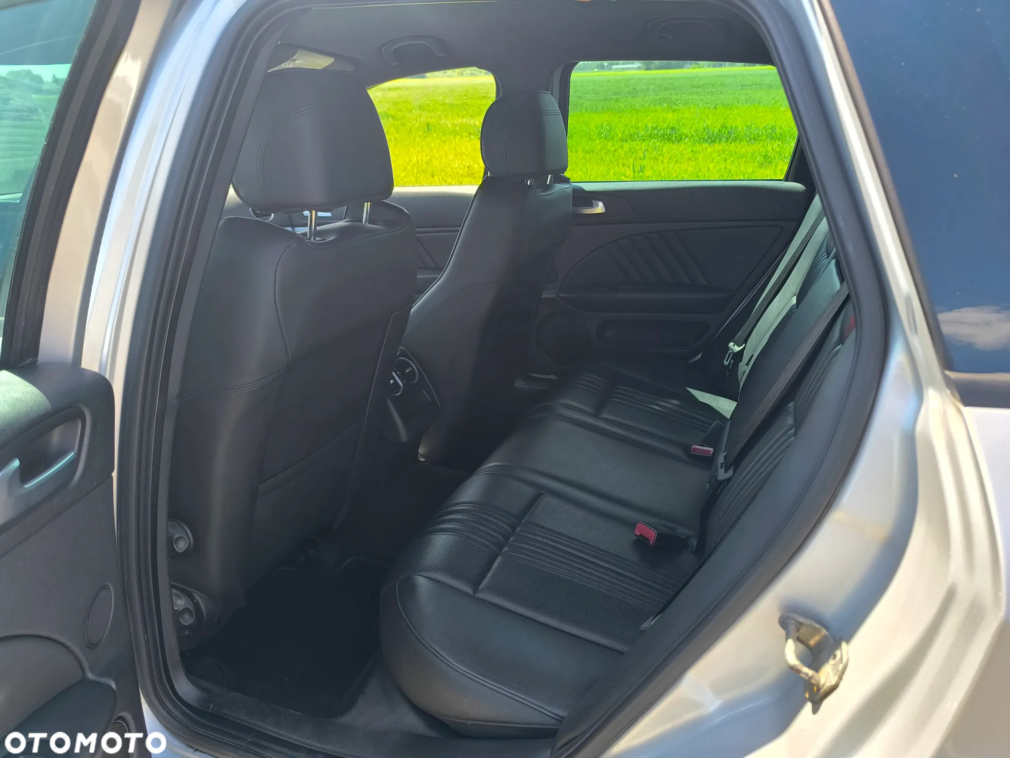 Alfa Romeo 159 2.4JTDM ti - 12