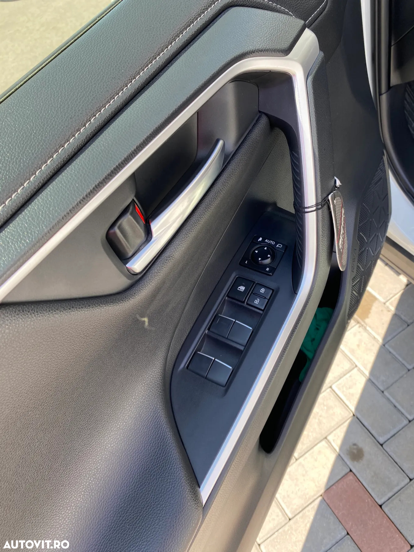 Toyota RAV4 2.5 Hybrid VVT-iE 4x4 Dynamic - 9