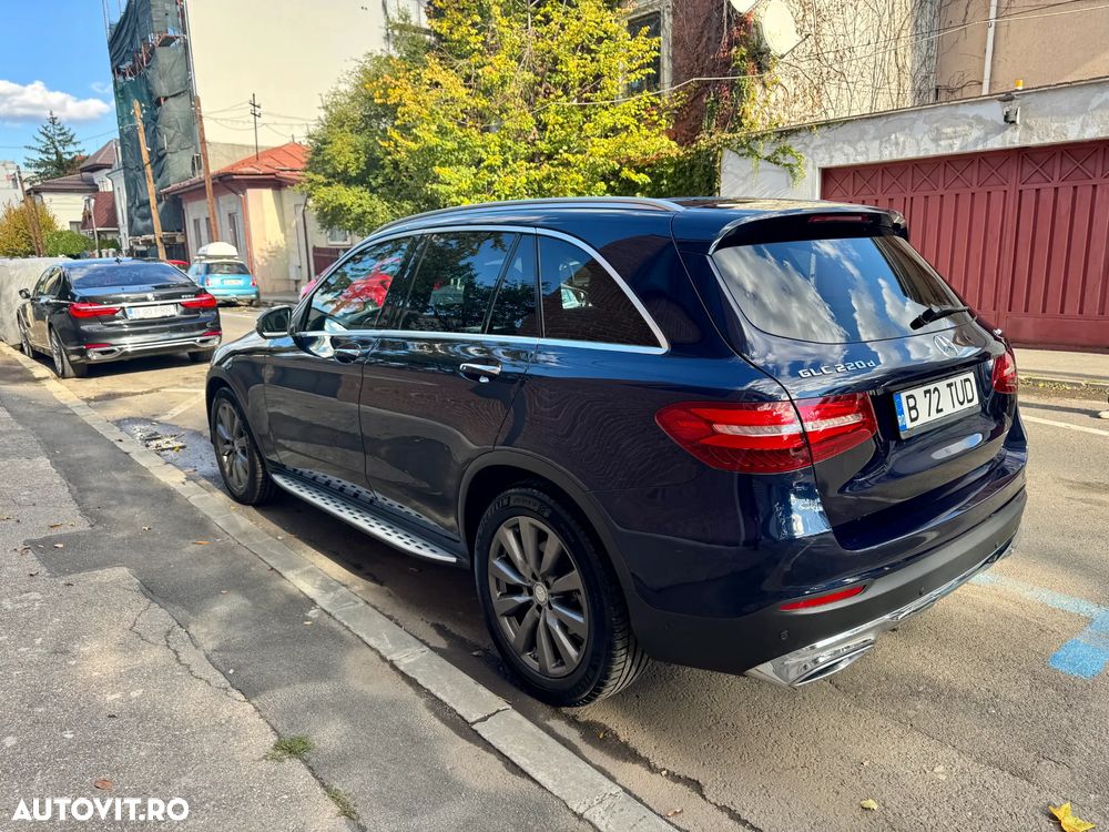 Mercedes-Benz GLC 220 d 4Matic 9G-TRONIC - 3
