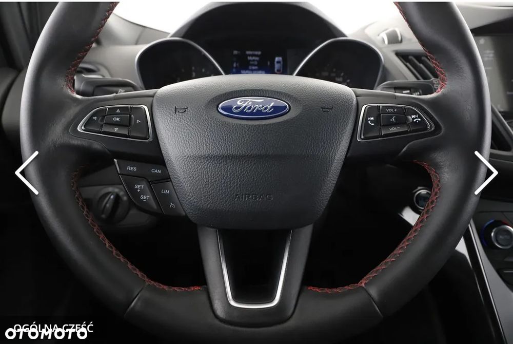 Ford Kuga 1.5 TDCi FWD ST-Line - 18