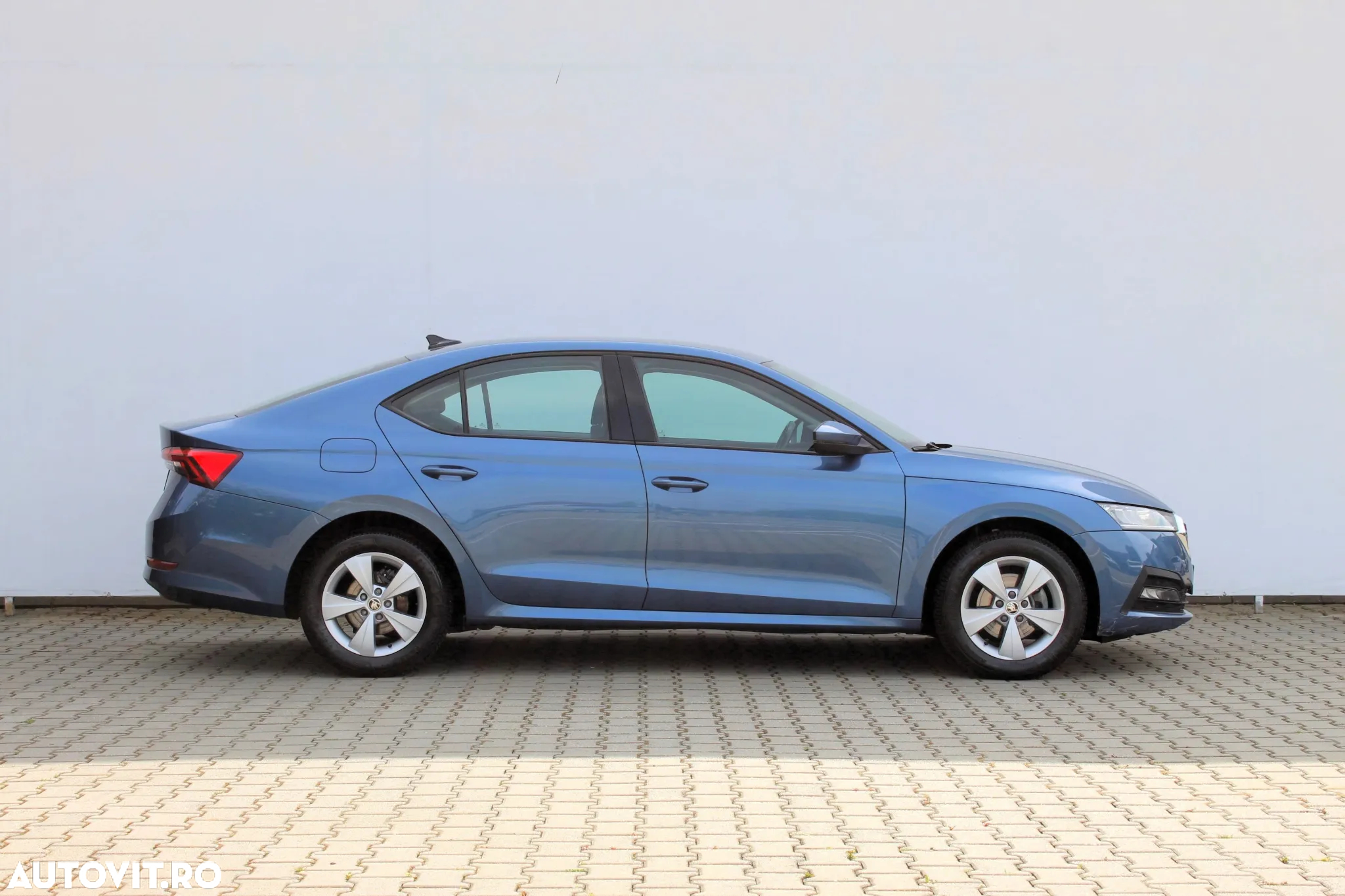 Skoda Octavia 2.0 TDI Ambition - 6