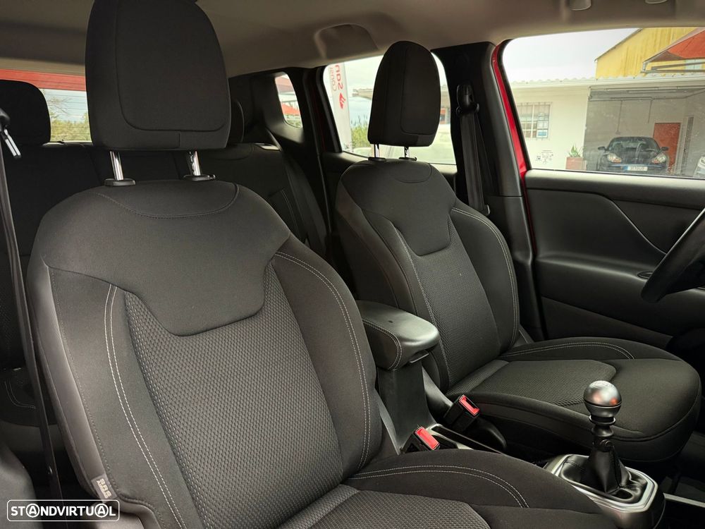 Jeep Renegade 1.0 T Limited - 7