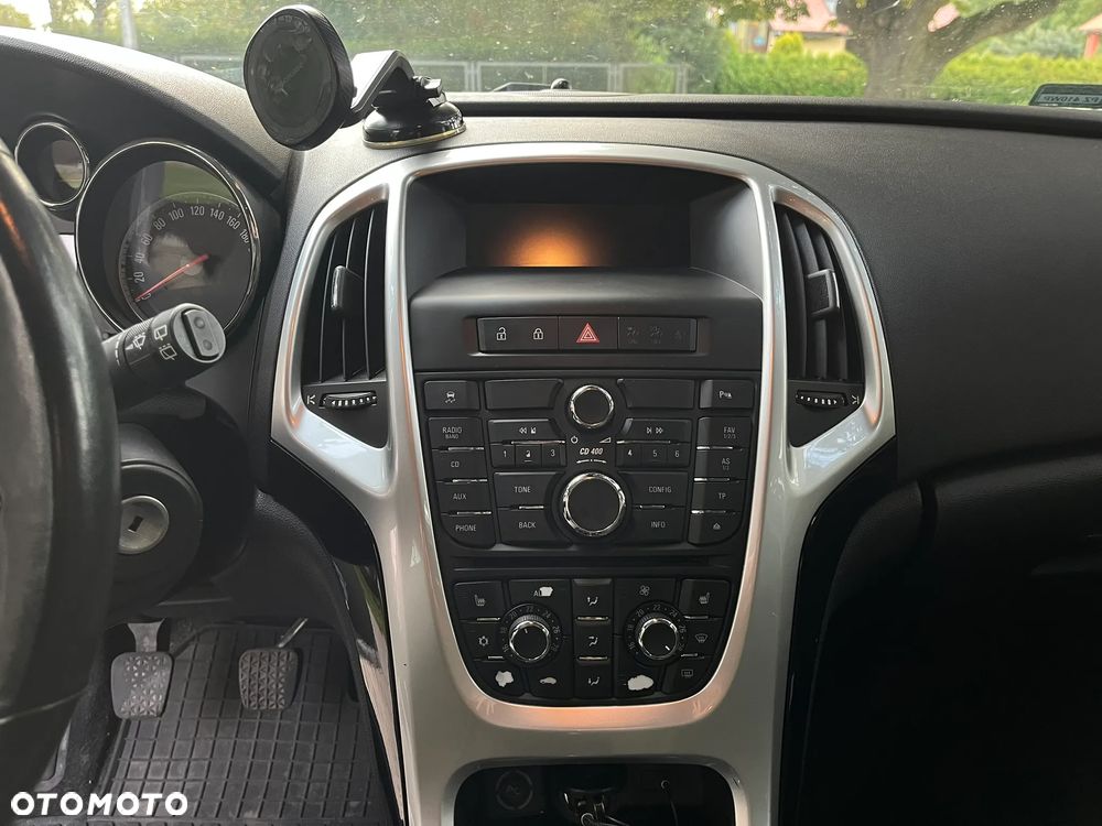 Opel Astra IV 1.4 T Sport - 25