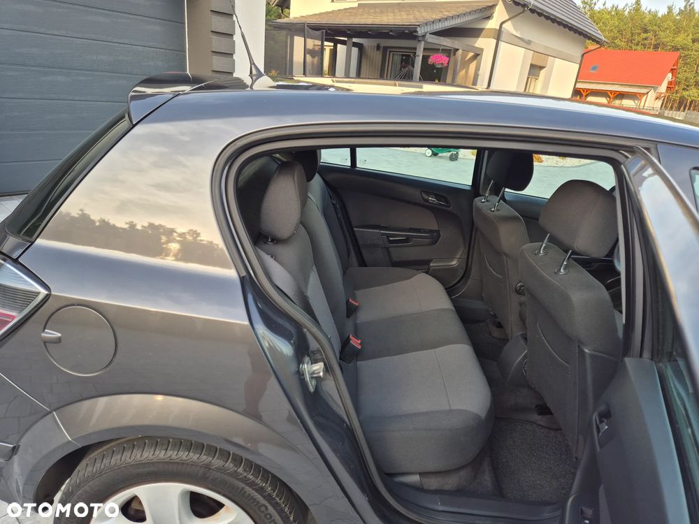 Opel Astra 1.6 Edition - 13
