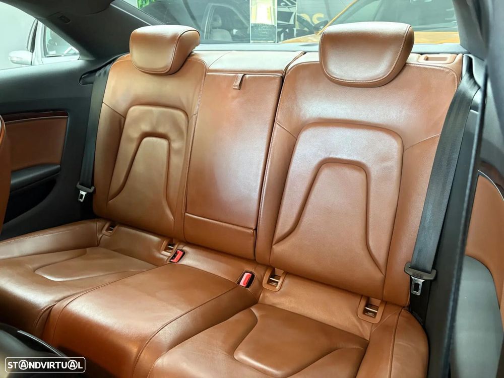 Audi A5 2.7 TDI Multitronic - 8