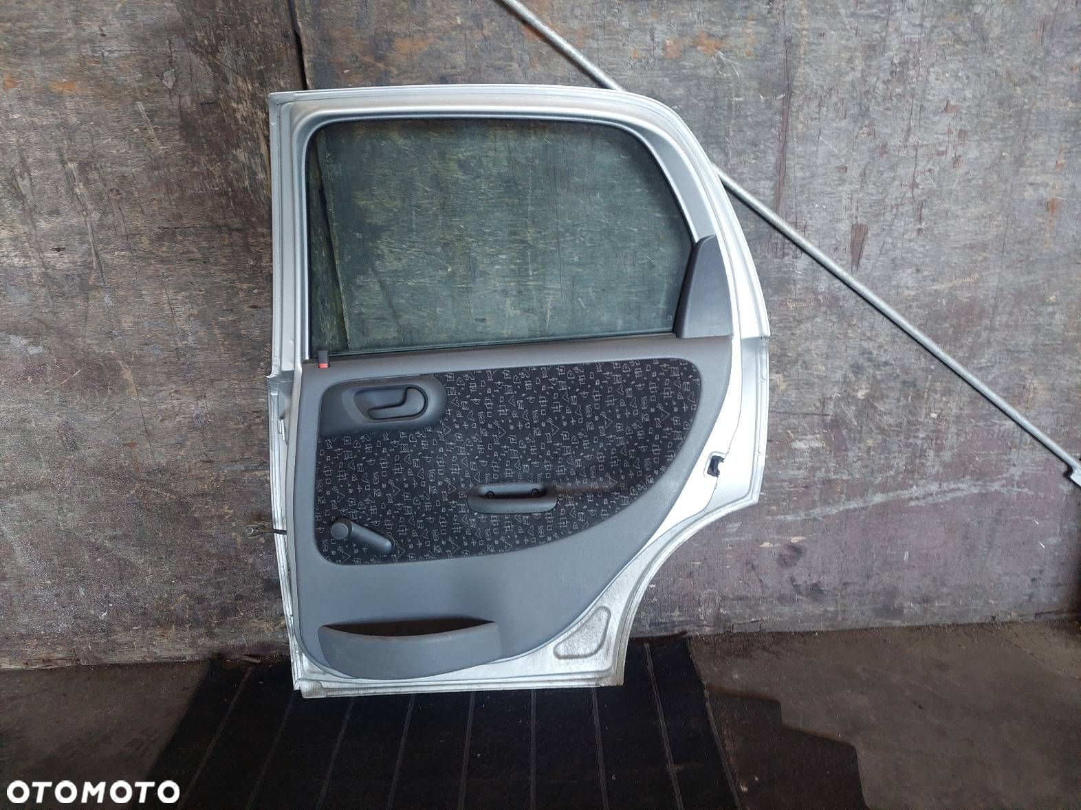 DRZWI KOMPLETNE PRAWY TYŁ OPEL CORSA C 5D Z157 - 4