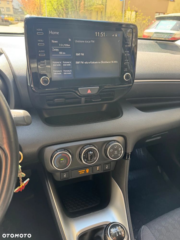 Toyota Yaris 1.5 Comfort - 26