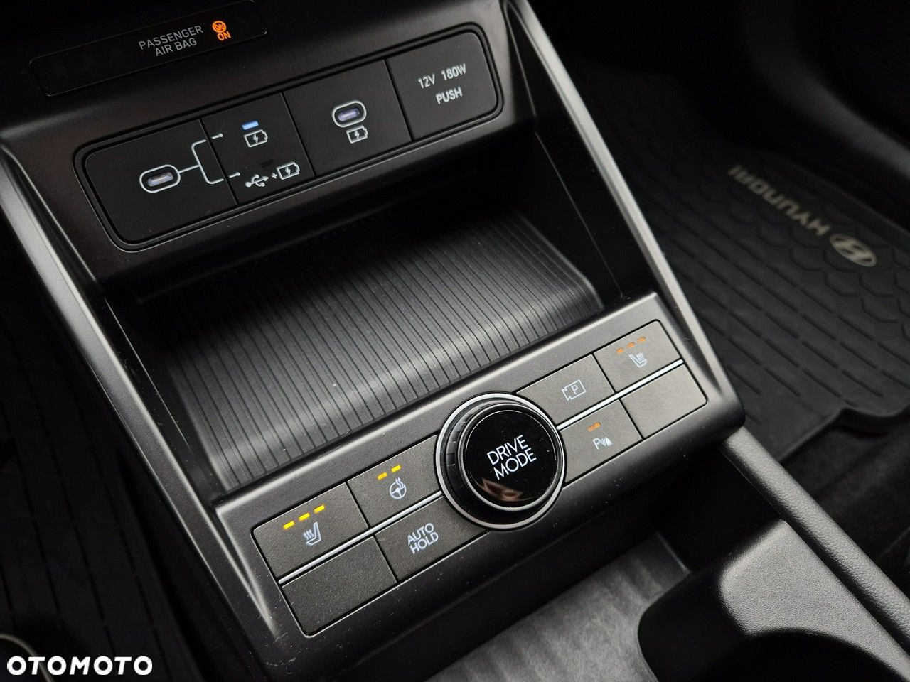 Hyundai Kona - 30