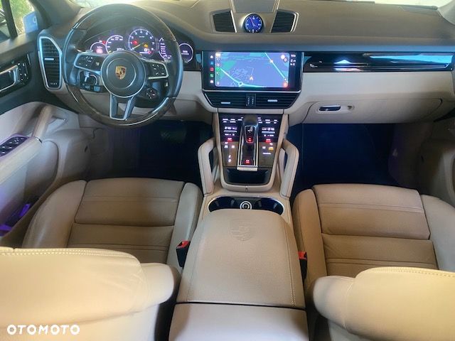 Porsche Cayenne E-Hybrid Platinum Edition - 23