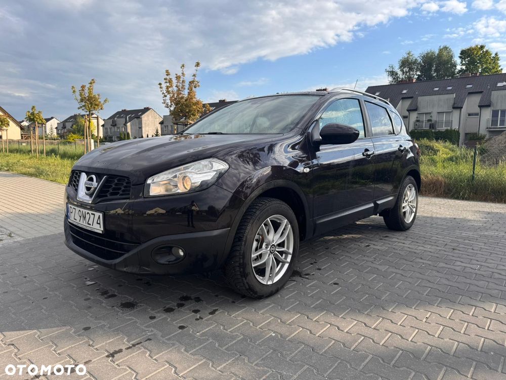 Nissan Qashqai - 1
