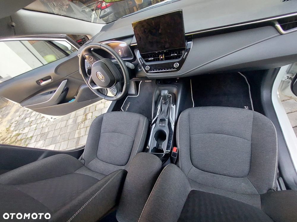 Toyota Corolla 1.8 Hybrid Comfort - 9