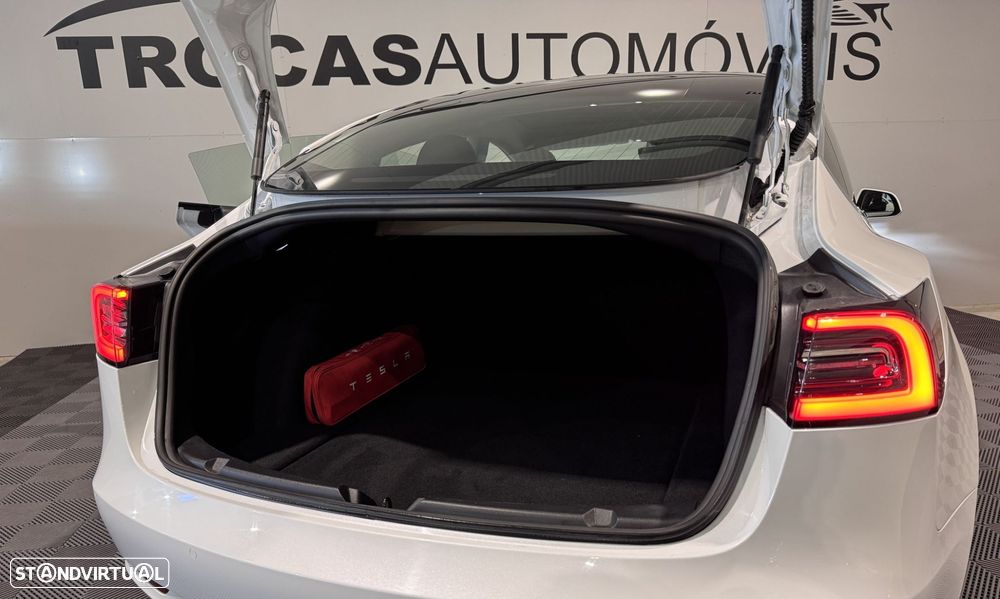Tesla Model 3 Standard RWD Plus - 19