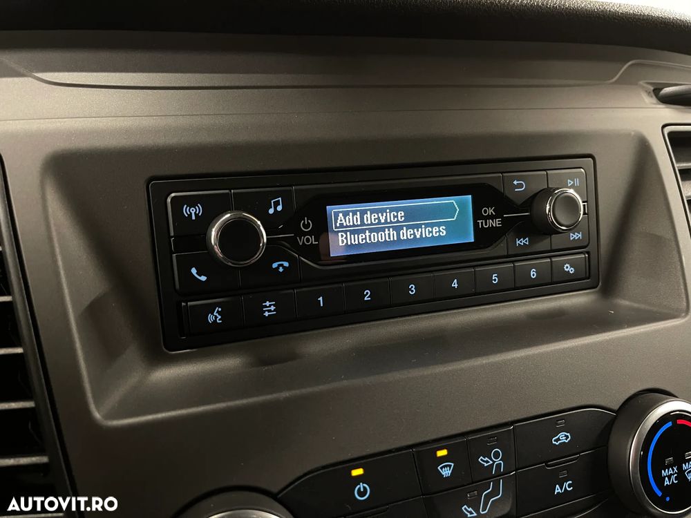 Ford Transit Custom - 12