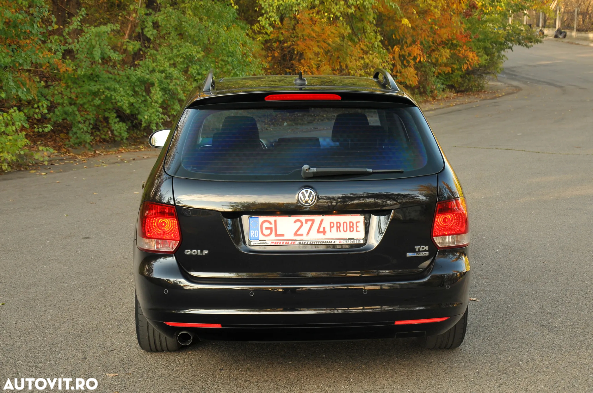 Volkswagen Golf 1.6 TDI BlueMotion Technology Comfortline - 11