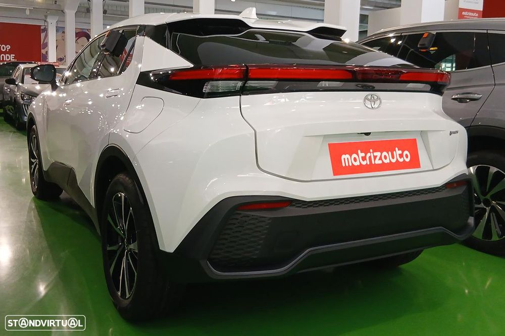 Toyota C-HR 2.0 Flow - 3