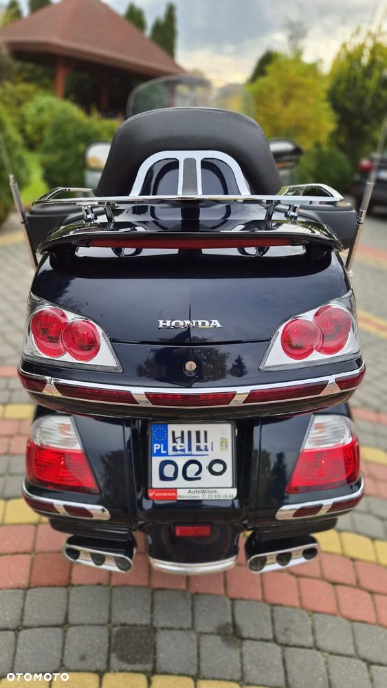 Honda GL - 16