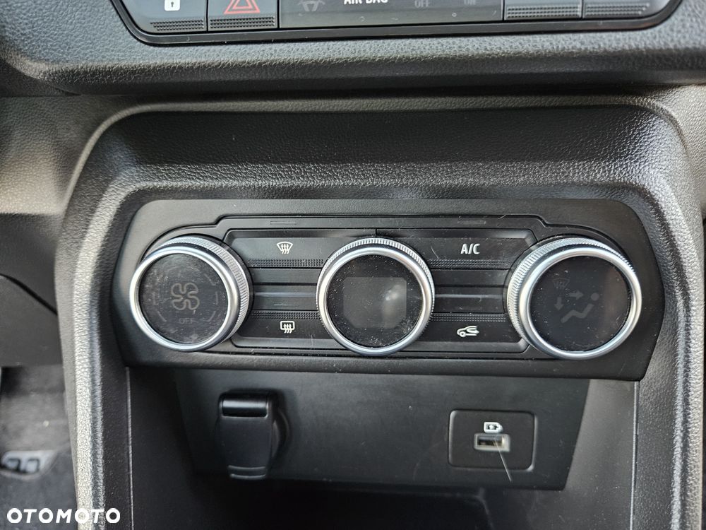 Dacia Sandero - 22