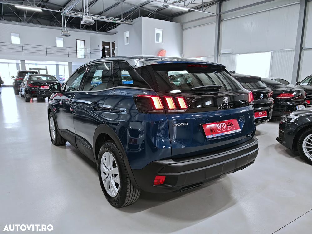Peugeot 3008 1.2 PureTech S&S EAT8 Allure - 5