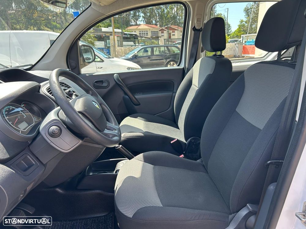 Renault Kangoo Z.E. 33 - 14