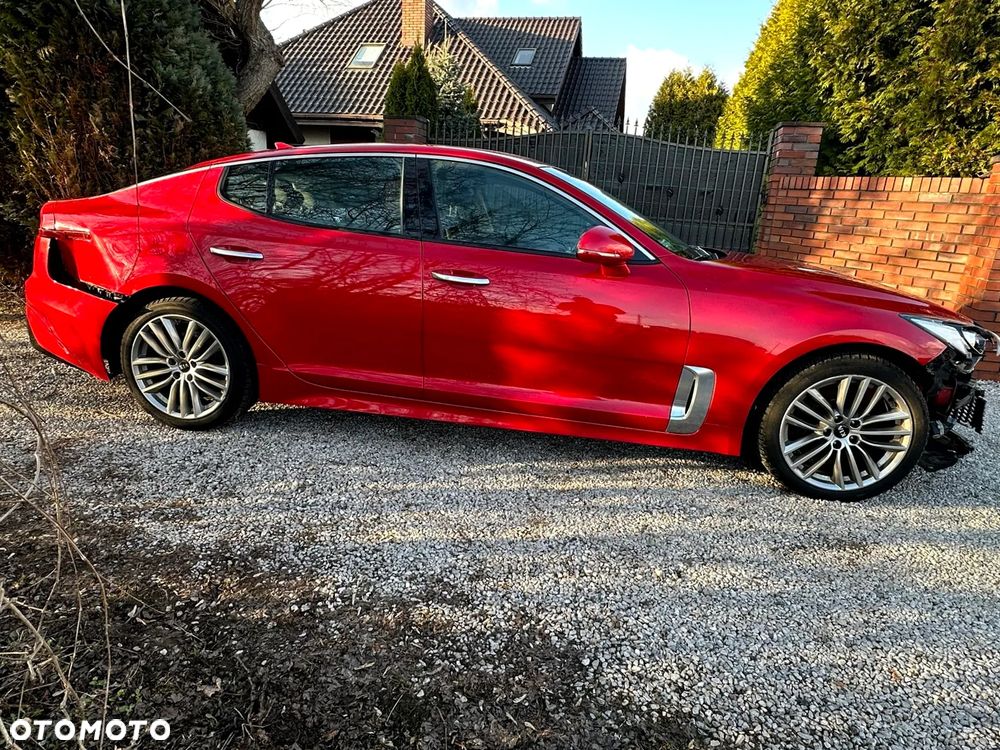 Kia Stinger 2.0 T-GDI GT Line - 6