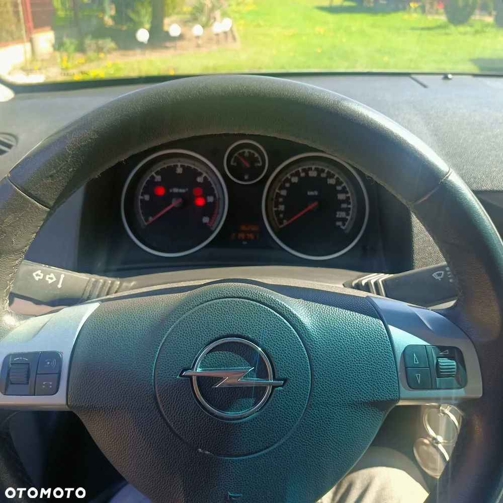Opel Astra 1.7 CDTI Enjoy - 15