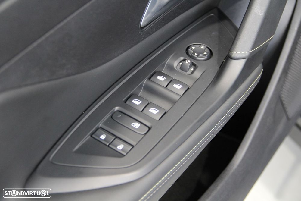 Peugeot 308 1.6 Hybrid GT e-EAT8 - 6