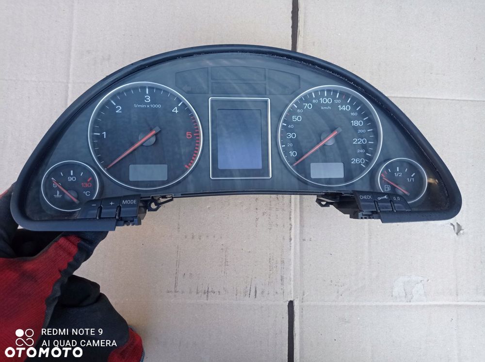 licznik zegary audi a4 b6 1.9 tdi 8e0920900m - 1