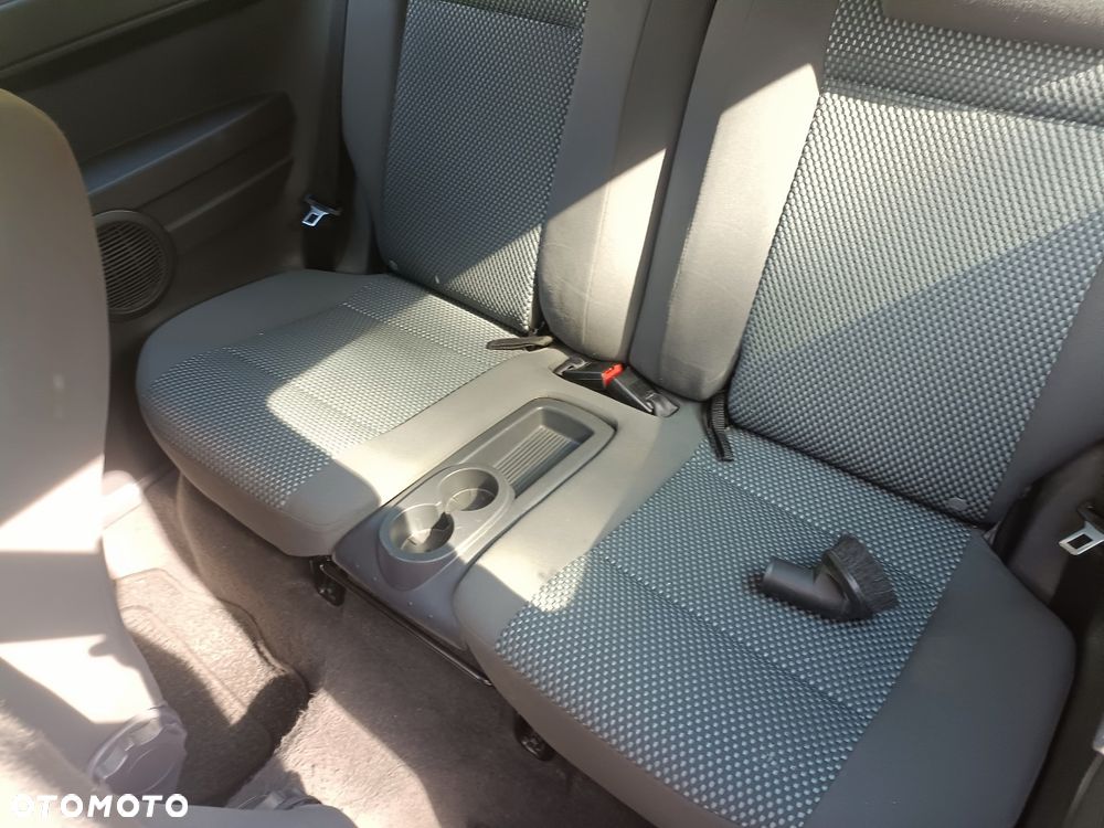 Volkswagen Fox - 8