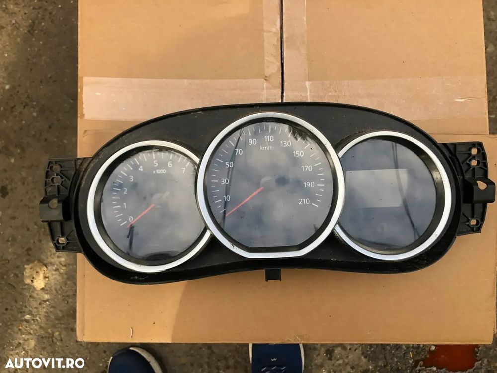 Ceasuri de bord Dacia Logan 2 1.0 benzina SCE 2018 - 1