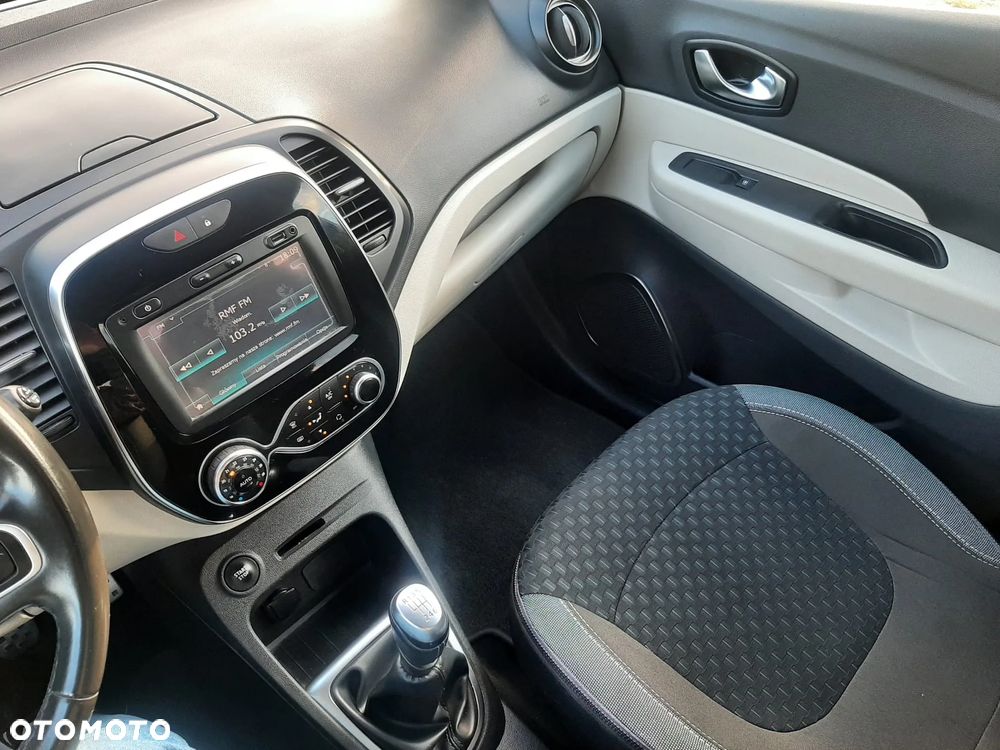 Renault Captur ENERGY TCe 120 Experience - 23