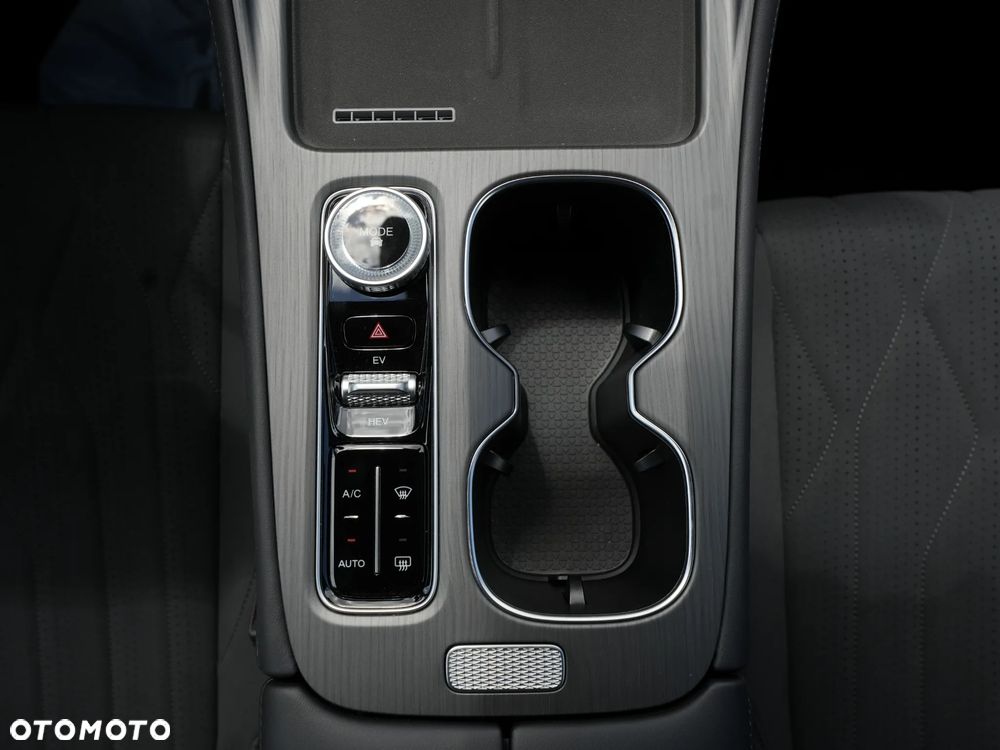 Chery Tiggo 8 1.5 T-GDI Super Hybrid Prestige DCT - 20