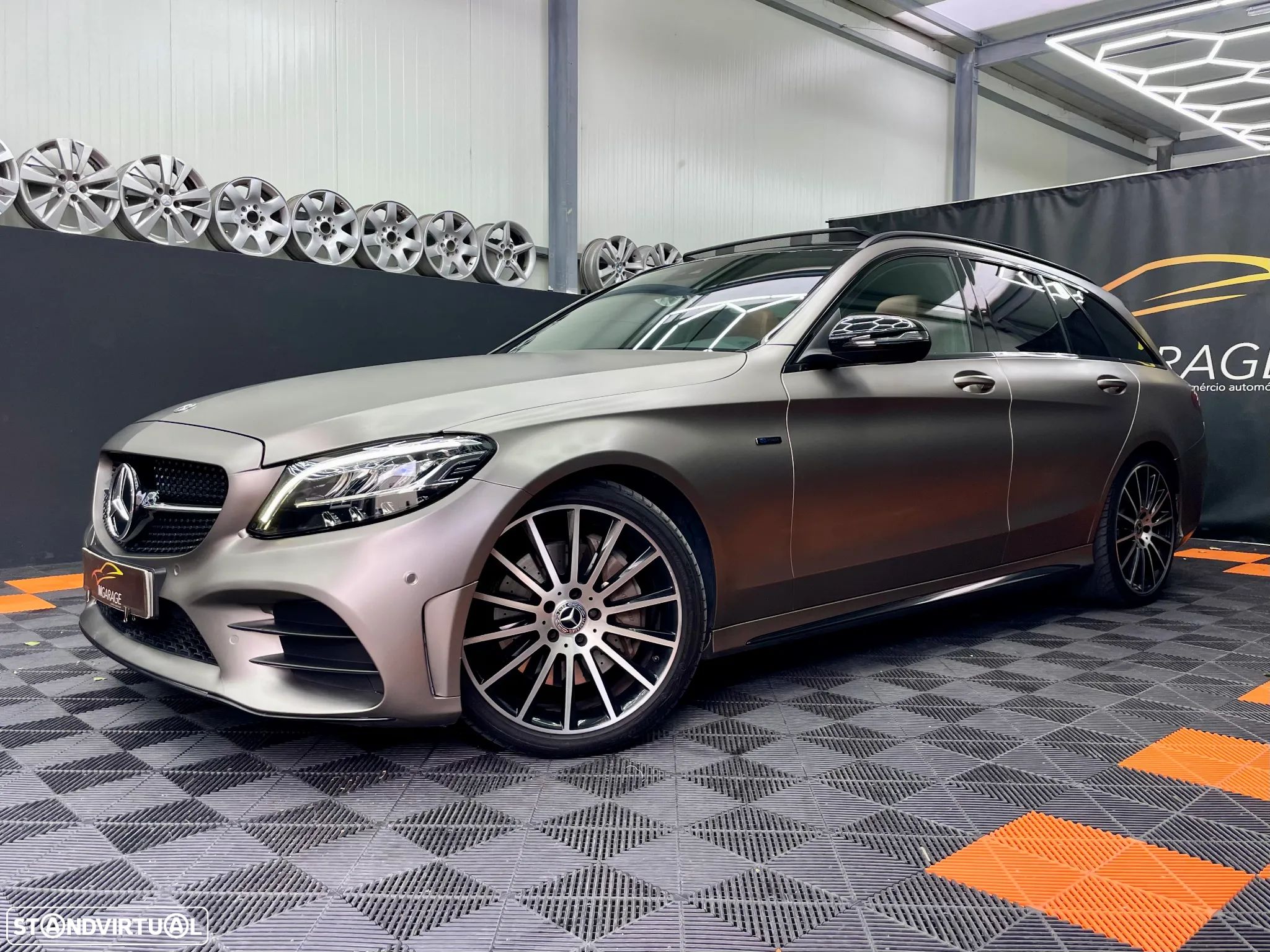 Mercedes-Benz C 300 de AMG Line - 1