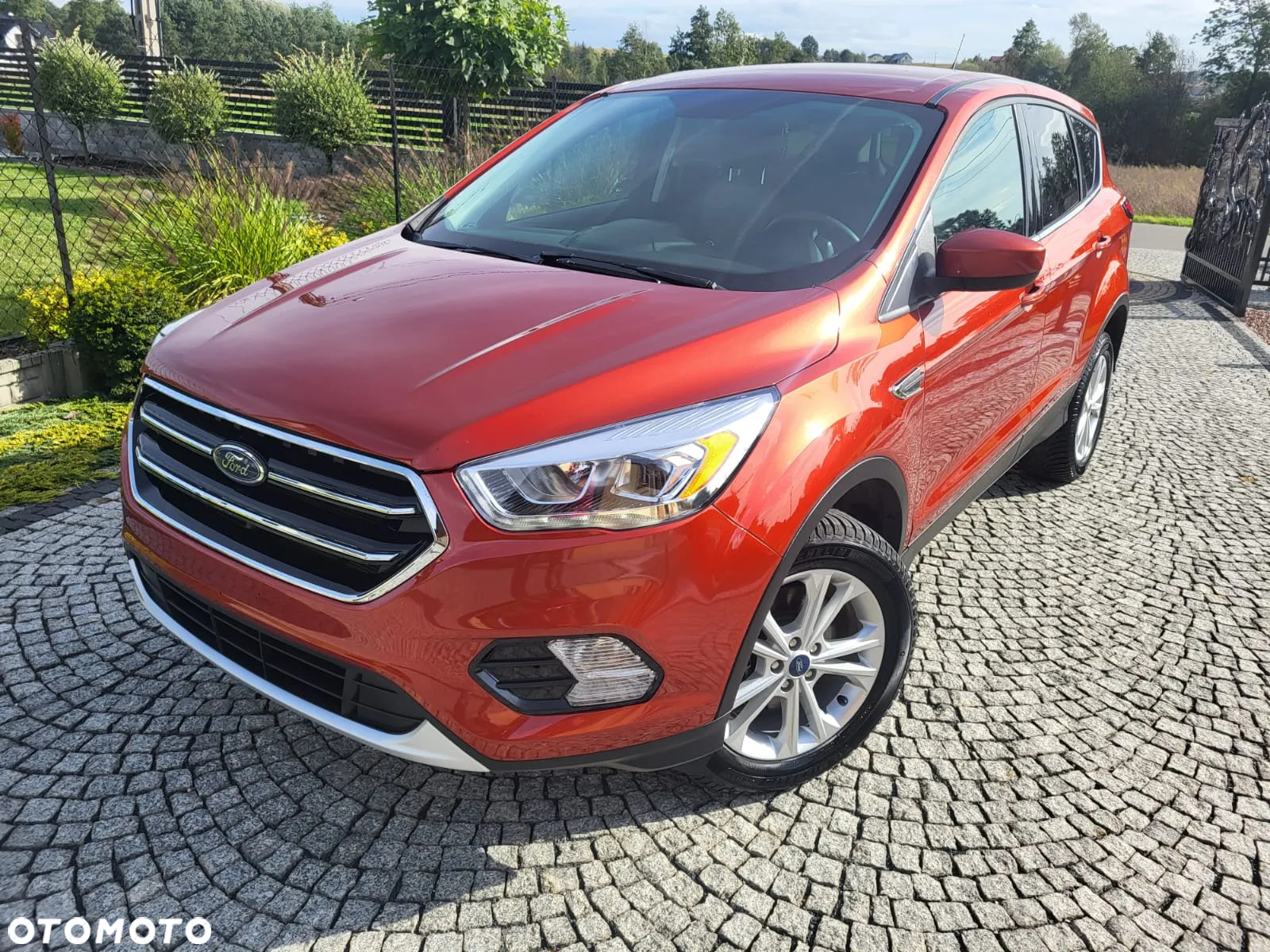 Ford Kuga - 11