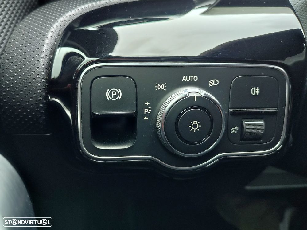 Mercedes-Benz A 180 d Style Aut. - 18