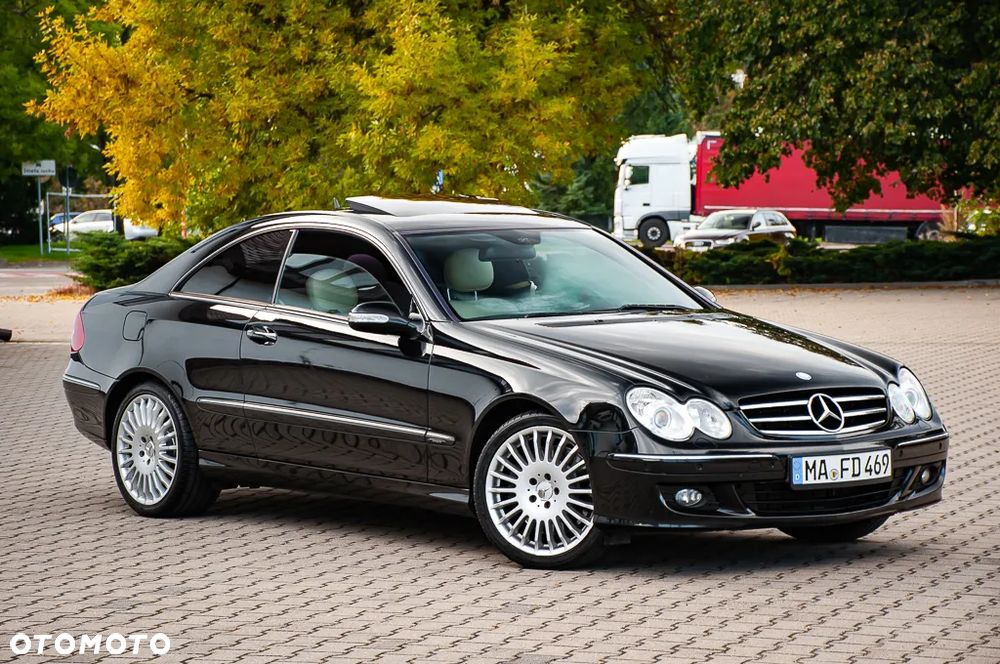 Mercedes-Benz CLK Coupe 350 7G-TRONIC Avantgarde - 14