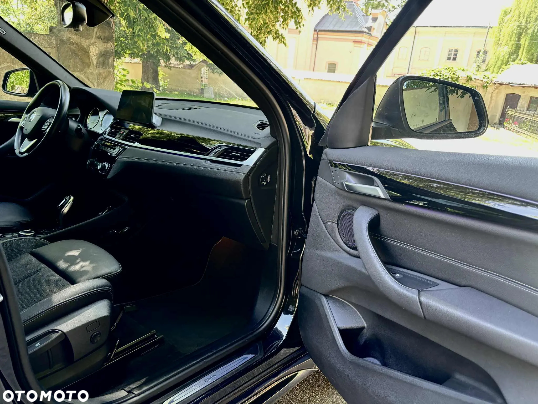 BMW X1 xDrive20i - 15