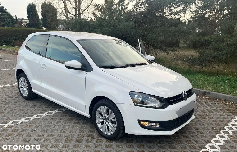 Volkswagen Polo - 2
